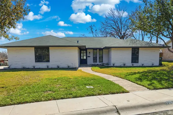 100 Howard DR, Schertz, TX 78154