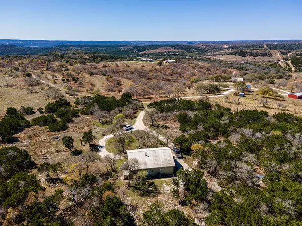 1301 Altwein RD, Blanco, TX 78606