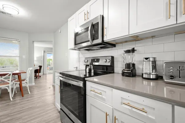 6812 S Congress Ave #110, Austin, TX 78745