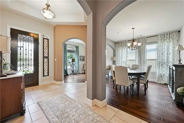 4804 Taurus WALK, Austin, TX 78738