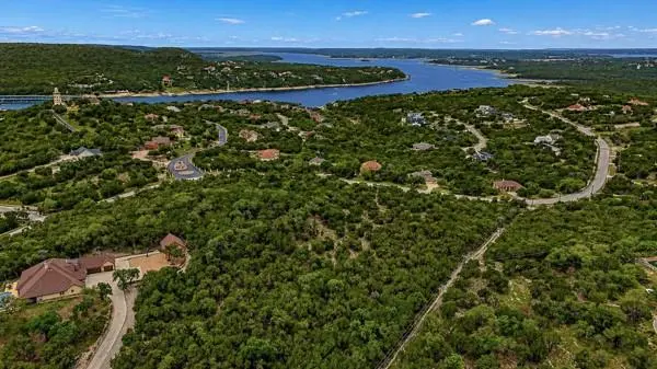 5.425 W Reed Parks RD, Jonestown, TX 78645