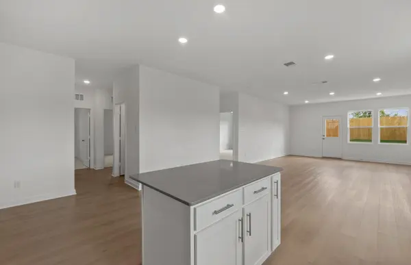 2917 Dimmit DR, Temple, TX 76501