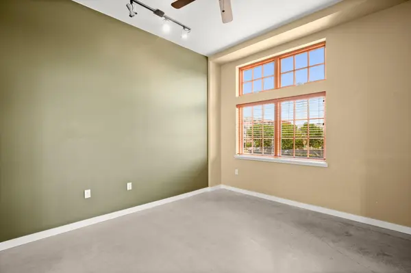2235 E 6th ST #204, Austin, TX 78702