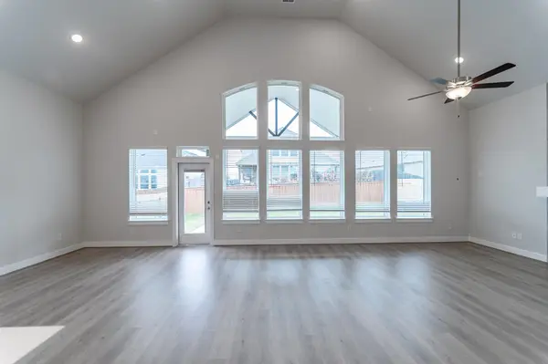 871 Cherrystone LOOP, Buda, TX 78610