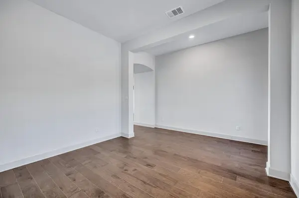 101 S Creek CIR, Bertram, TX 78605
