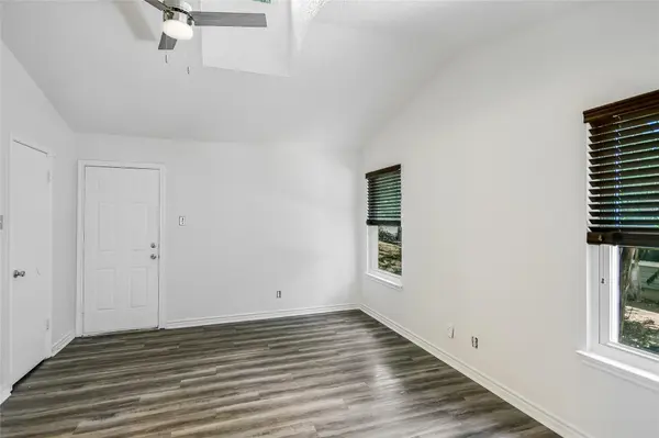526 Cutty TRL #A, Lakeway, TX 78734