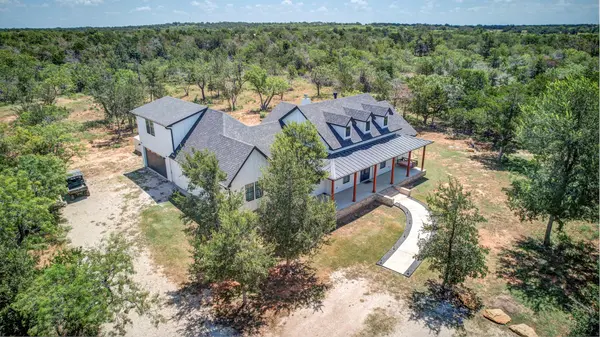 142 Anderson DR, Red Rock, TX 78662