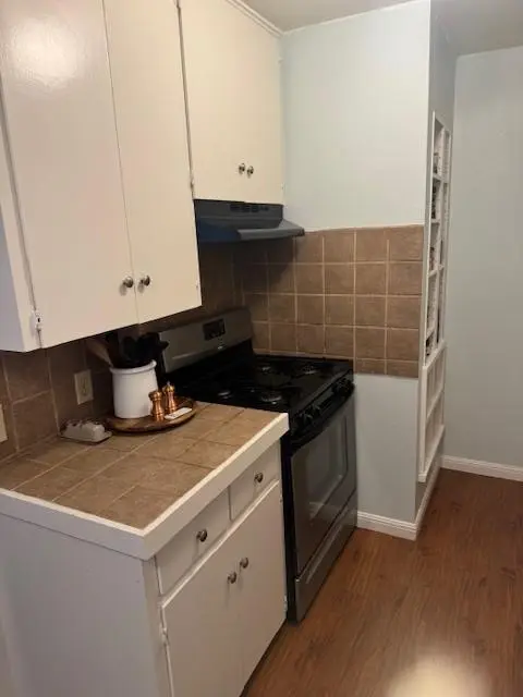 1212 Taulbee LN #B, Austin, TX 78757