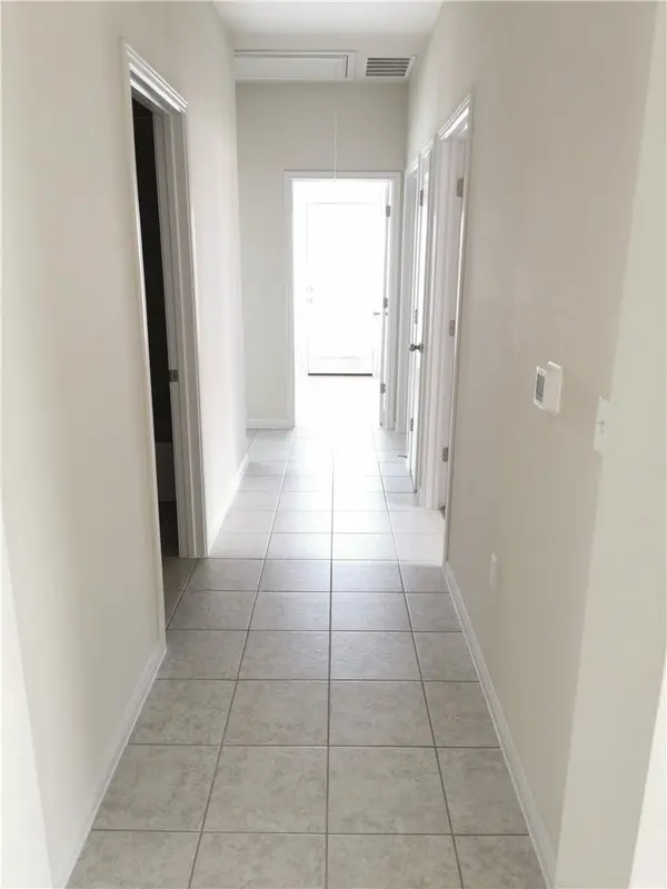 10504 Alemoor DR, Austin, TX 78747
