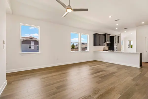 367 Porter Country PKWY, Buda, TX 78610