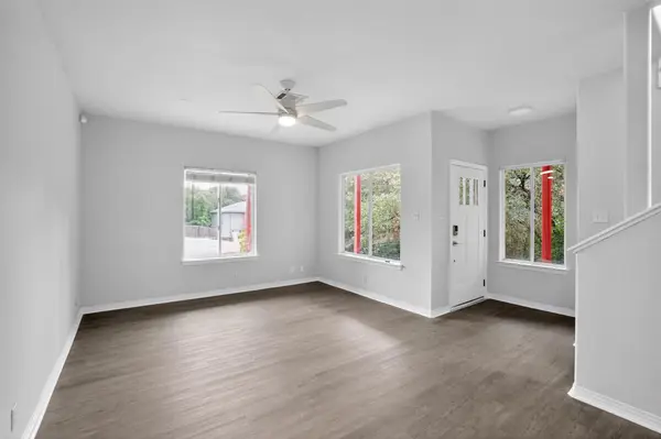 15109 S Flamingo DR S, Austin, TX 78734