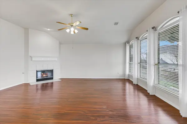 802 Sykes CT, Pflugerville, TX 78660