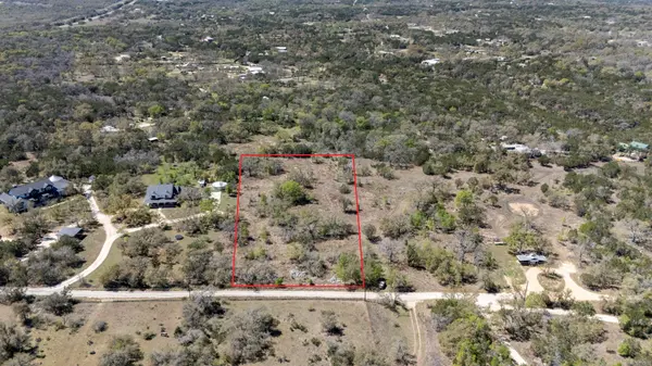 453 Nameless RD, Driftwood, TX 78619