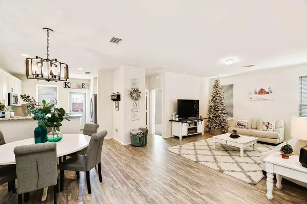 205 La Dera DR, Liberty Hill, TX 78642