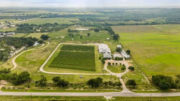 315 Ranch Road 1376, Fredericksburg, TX 78624