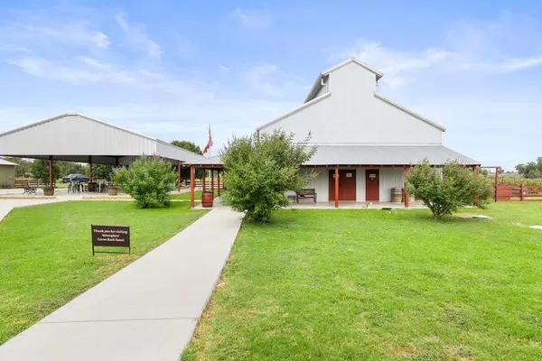 315 Ranch Road 1376, Fredericksburg, TX 78624