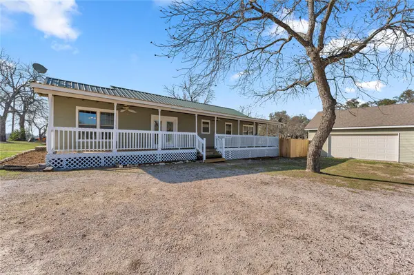 808 N Water ST, Burnet, TX 78611
