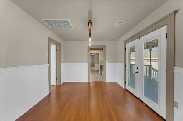 808 N Water ST, Burnet, TX 78611