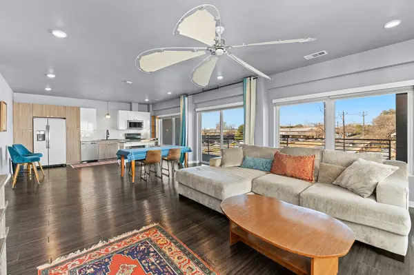 4361 S Congress Ave #301, Austin, TX 78745