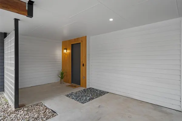 1208 W Oltorf ST #B, Austin, TX 78704