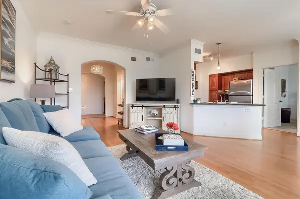 7701 Rialto BLVD #1128, Austin, TX 78735
