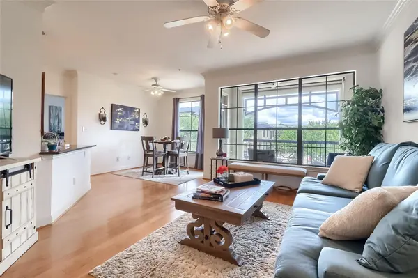 7701 Rialto BLVD #1128, Austin, TX 78735