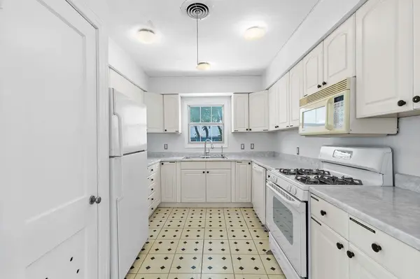4408 Norwood LN #FRONT BUILDING #1, Austin, TX 78744