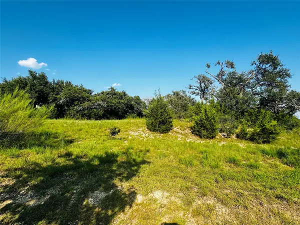 8701 Rollins DR, Austin, TX 78738