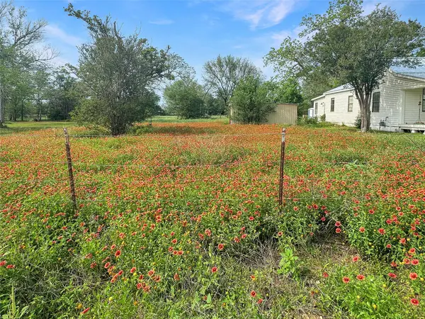 1314 Farm ST, Bastrop, TX 78602