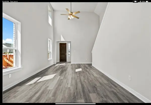 138 Blackwell LN, Kyle, TX 78640