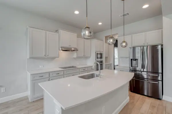 359 Raptor Beak WAY, Cedar Creek, TX 78612