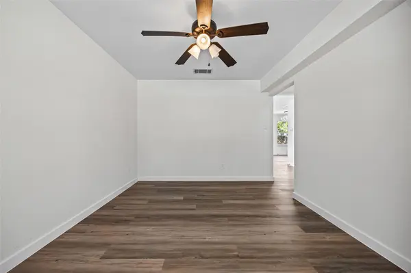 2206 Canvas Back DR, Taylor, TX 76574