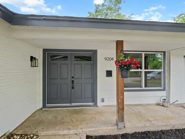 9204 Collinfield DR, Austin, TX 78758