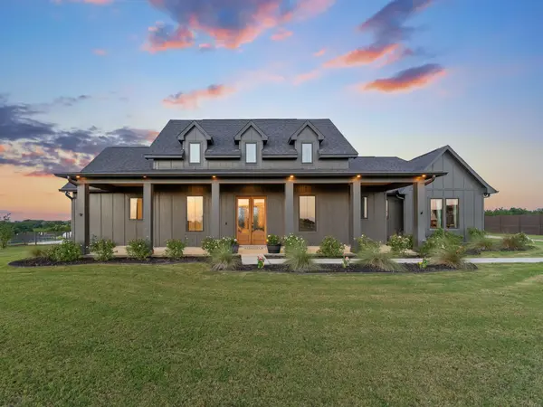 115 Country View Lane, Schulenburg, TX 78956