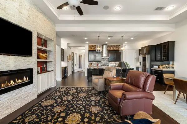 212 Marina View WAY #11A, Lakeway, TX 78734