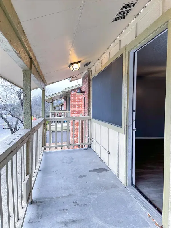 8907 Parkfield DR #204, Austin, TX 78758