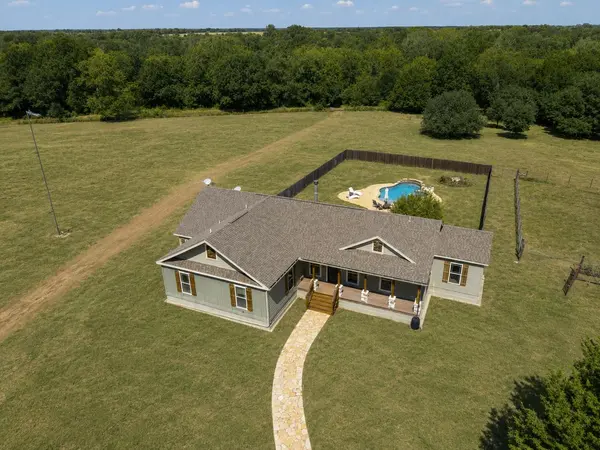 3995 COUNTY ROAD 405, Lexington, TX 78947