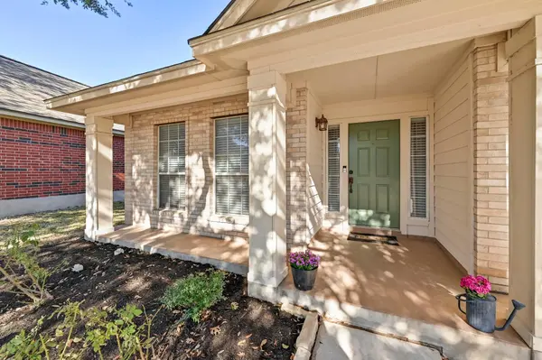 20404 Farm Pond LN, Pflugerville, TX 78660