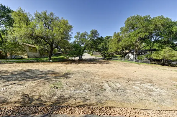 2000-2A Breeze HOLW, Austin, TX 78741
