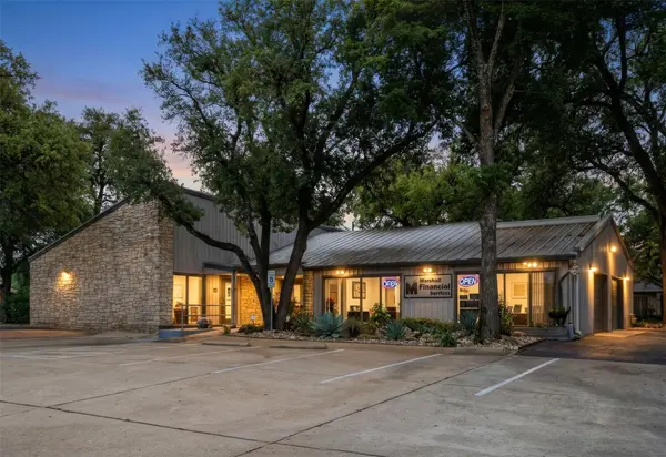 9911 Woodland Village DR #A, Austin, TX 78750
