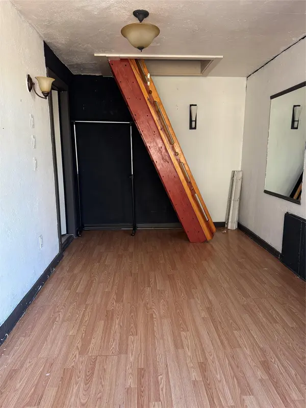 704 Franklin BLVD #B, Austin, TX 78751
