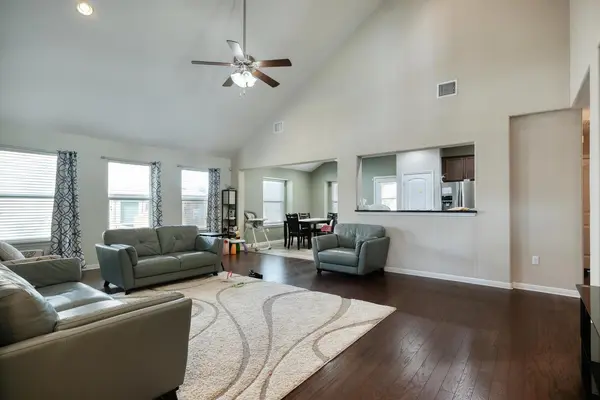 413 Alsatian LN, Leander, TX 78641