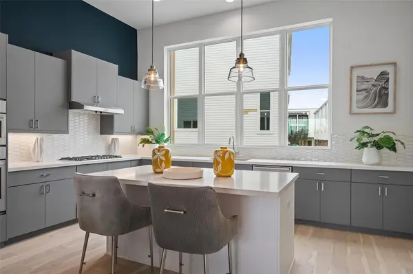 2805 Mccurdy ST #2, Austin, TX 78723
