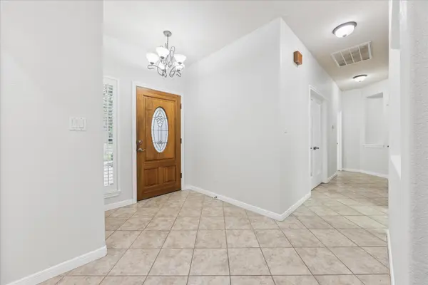 300 Brazos DR, Georgetown, TX 78628