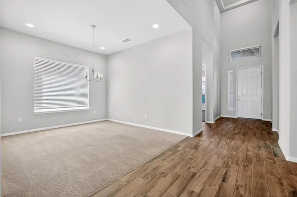 810 Clearwell ST, Cedar Park, TX 78613