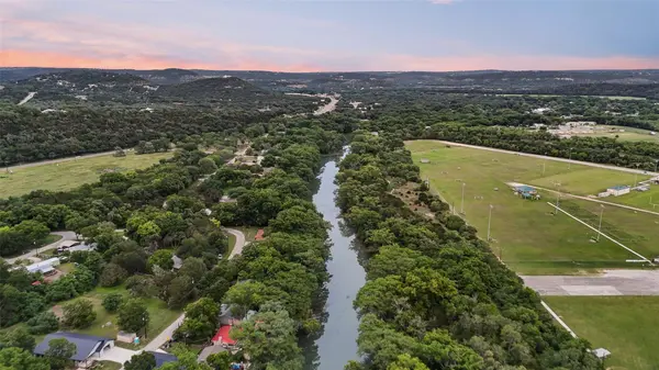 1728 Rocky RIV, Canyon Lake, TX 78133