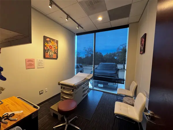 5920 W William Cannon DR #Suite 100, Austin, TX 78749