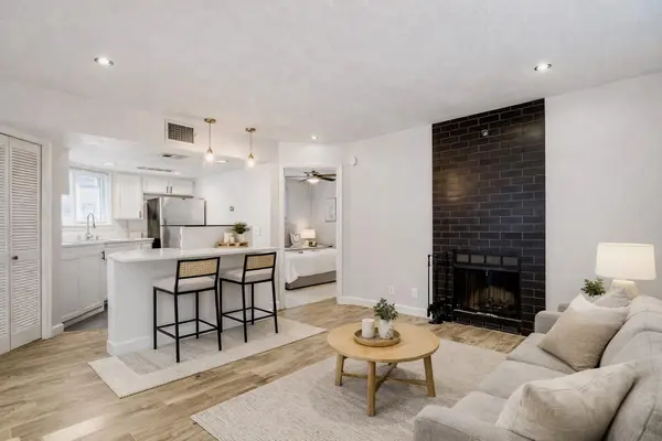 1500 Woodlawn BLVD #105, Austin, TX 78703