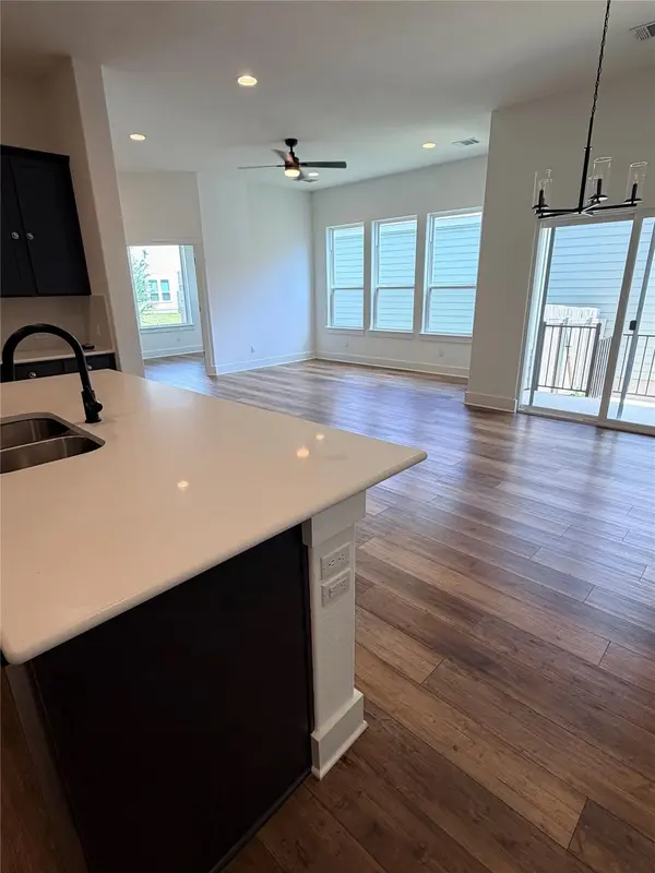 8620 Torrita DR, Round Rock, TX 78665