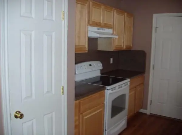 176 Hollys WAY, San Marcos, TX 78666